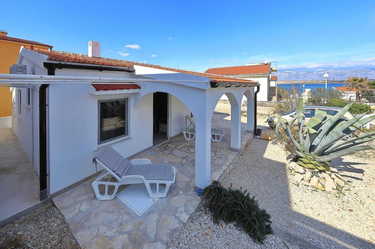 Malo Fali Vir Exterior photo